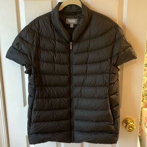 Martha Stewart black puffer vest, size Medium